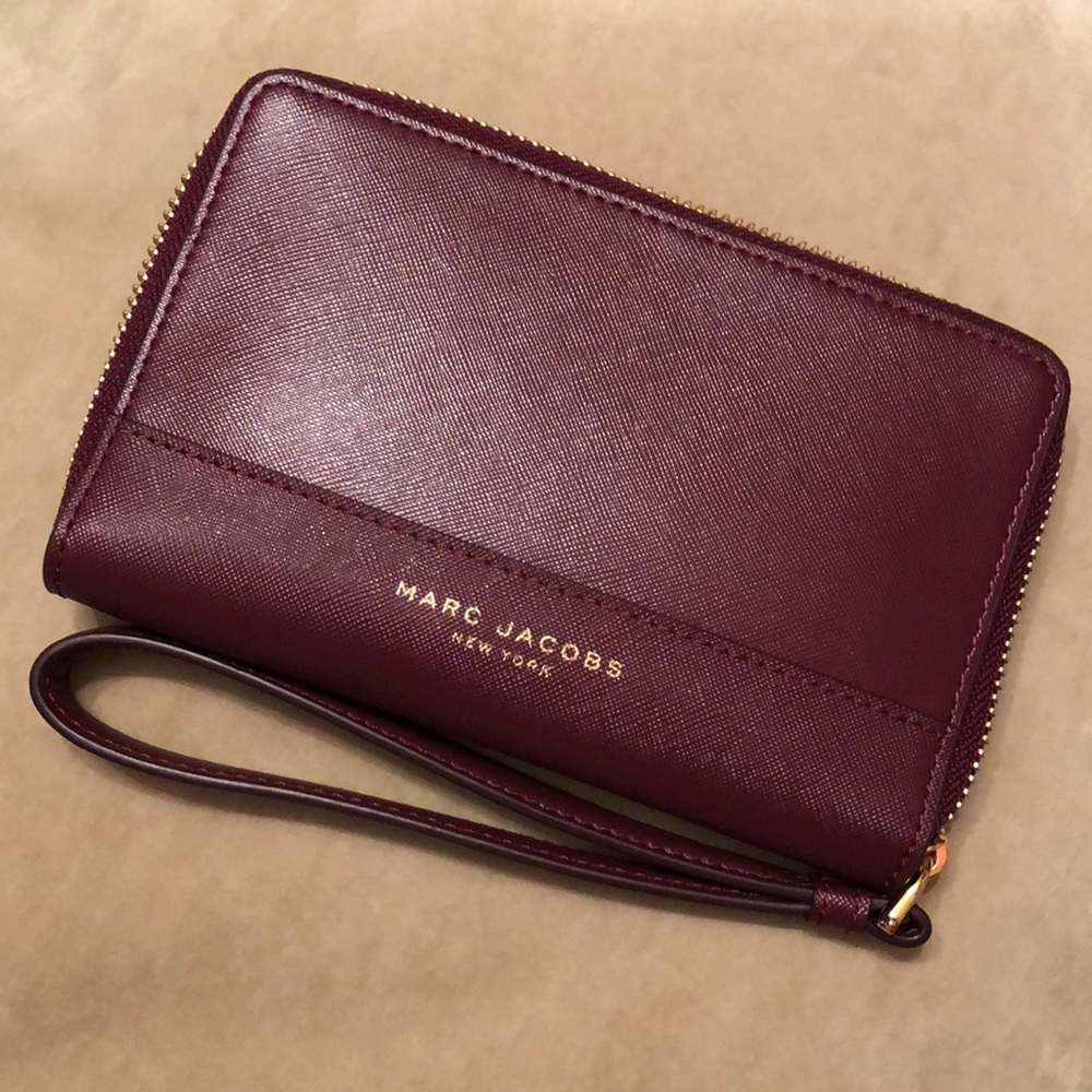 Mark Jacobs mini wallet